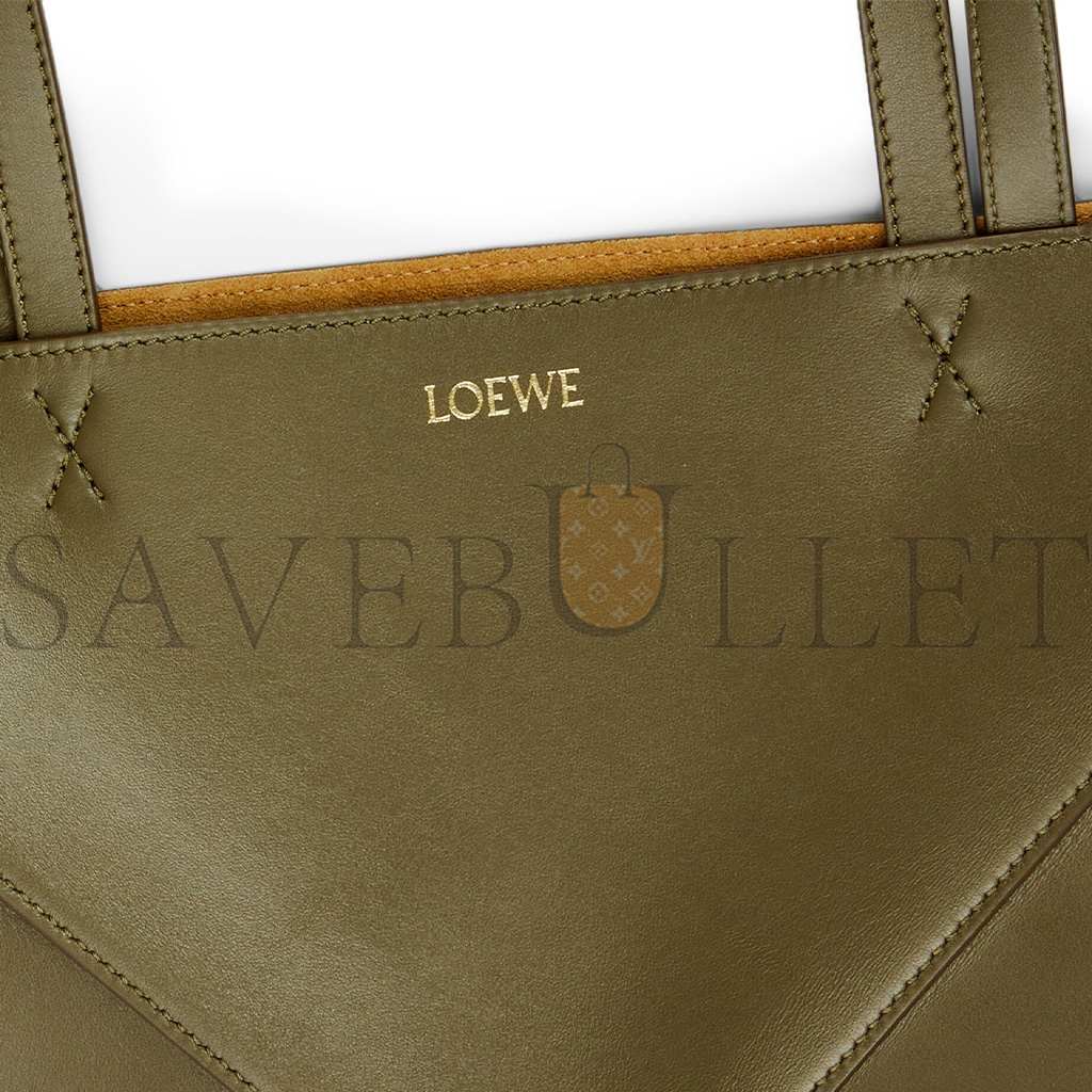LOEWE MEDIUM PUZZLE FOLD TOTE IN SHINY CALFSKIN A657G50X01 (31.5*25.5*14.5cm) LOEWE MEDIUM PUZZLE FOLD TOTE IN SHINY CALFSKIN A657G50X01 (31.5*25.5*14.5cm)